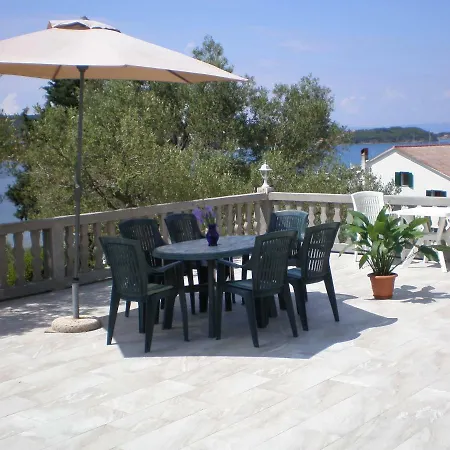 Apartment Zorka Supetarska Draga Kültér fotó