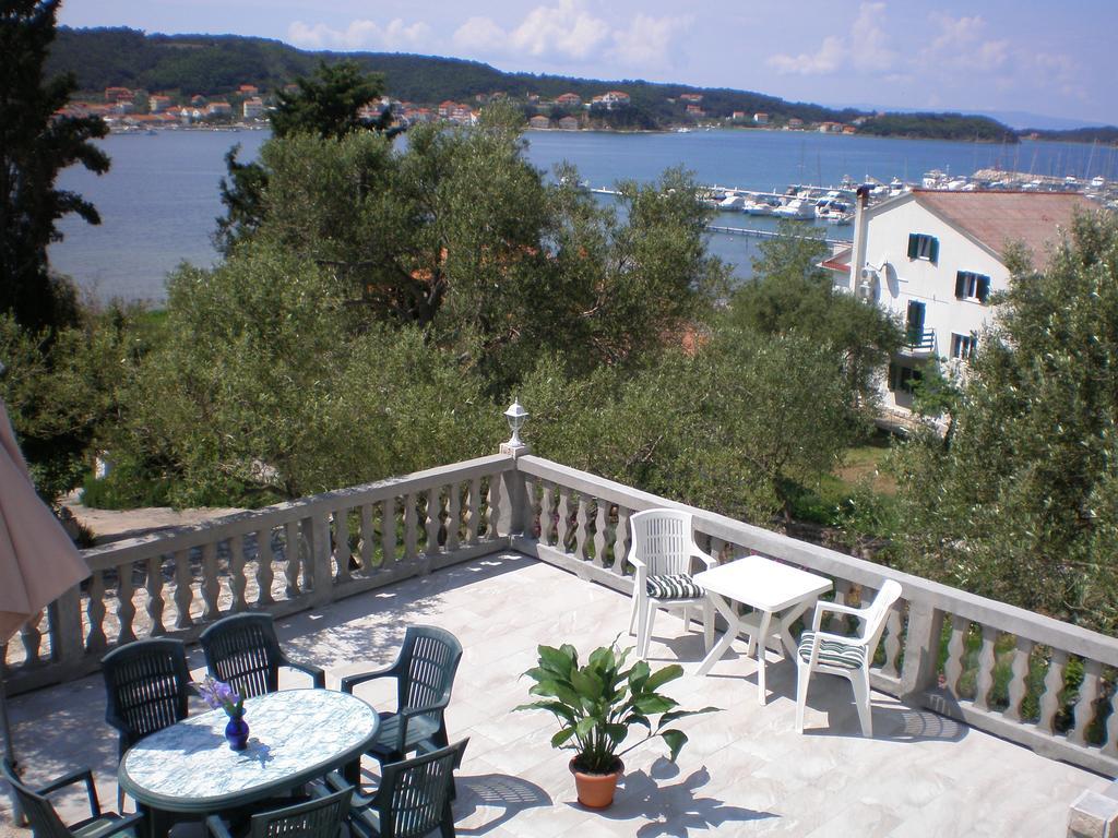 Apartment Zorka Supetarska Draga